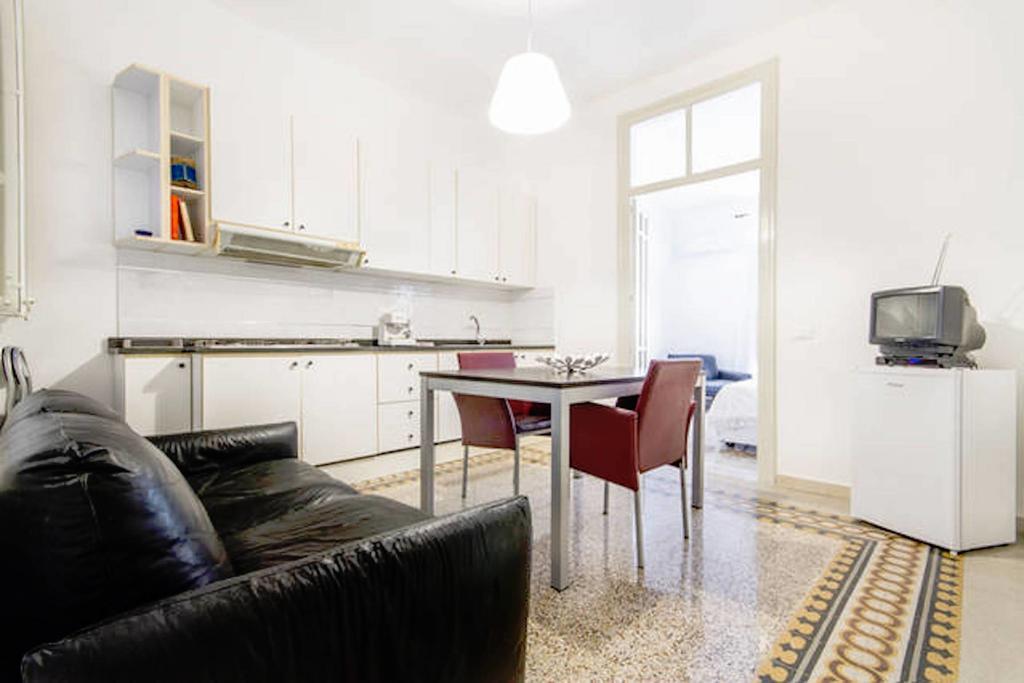 Flat At Cathedral Villa Палермо Екстериор снимка