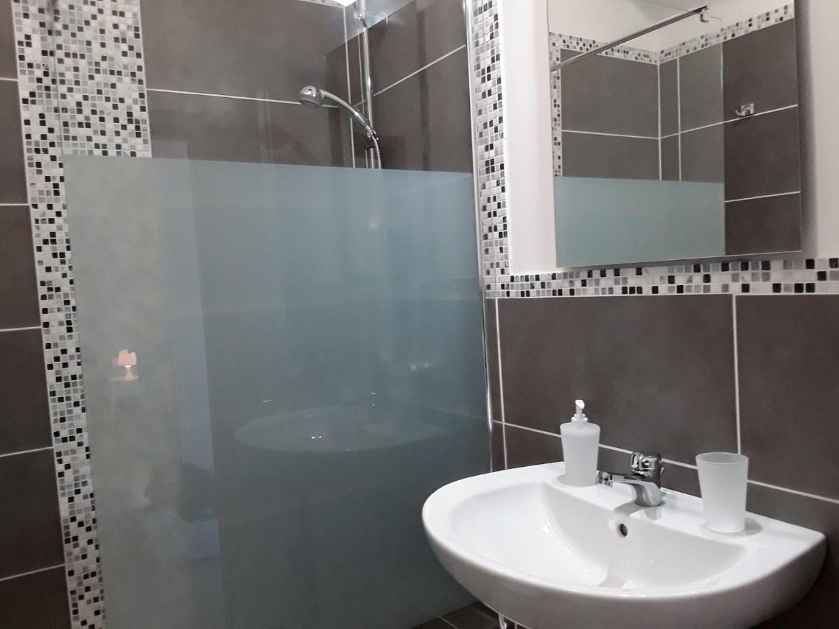 Flat At Cathedral Villa Палермо Екстериор снимка